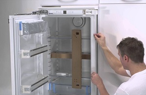 Установка встраиваемого холодильника в Элисте